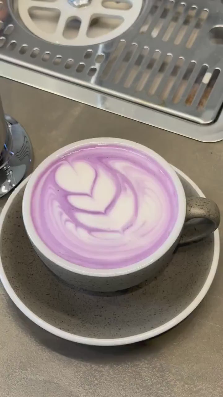 COLLAB SAQI UBELIO